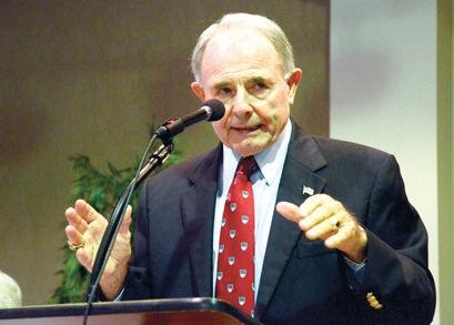 Fisher DeBerry - Professional Sports Motivational Speaker