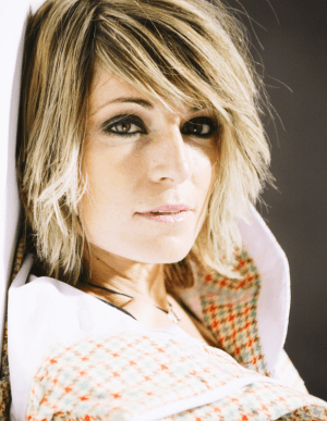 Tara Dakides - Motivational Sports Speaker