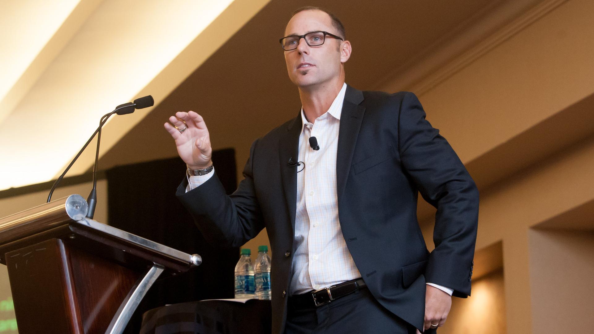 David Akers - Professional Sports Motivational Speaker