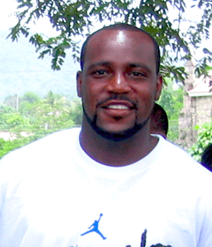 Rudi Johnson - Professional Sports Motivational Speaker