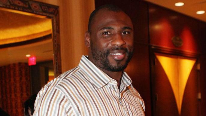 Brandon Jacobs - Professional Sports Motivational Speaker