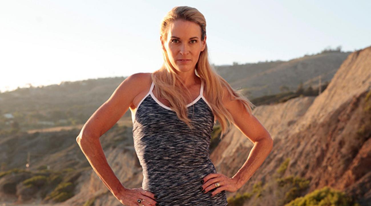 Suzy Favor Hamilton - Professional Sports Motivational Speaker