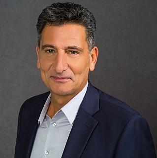 Gene Steratore - Professional Sports Motivational Speaker