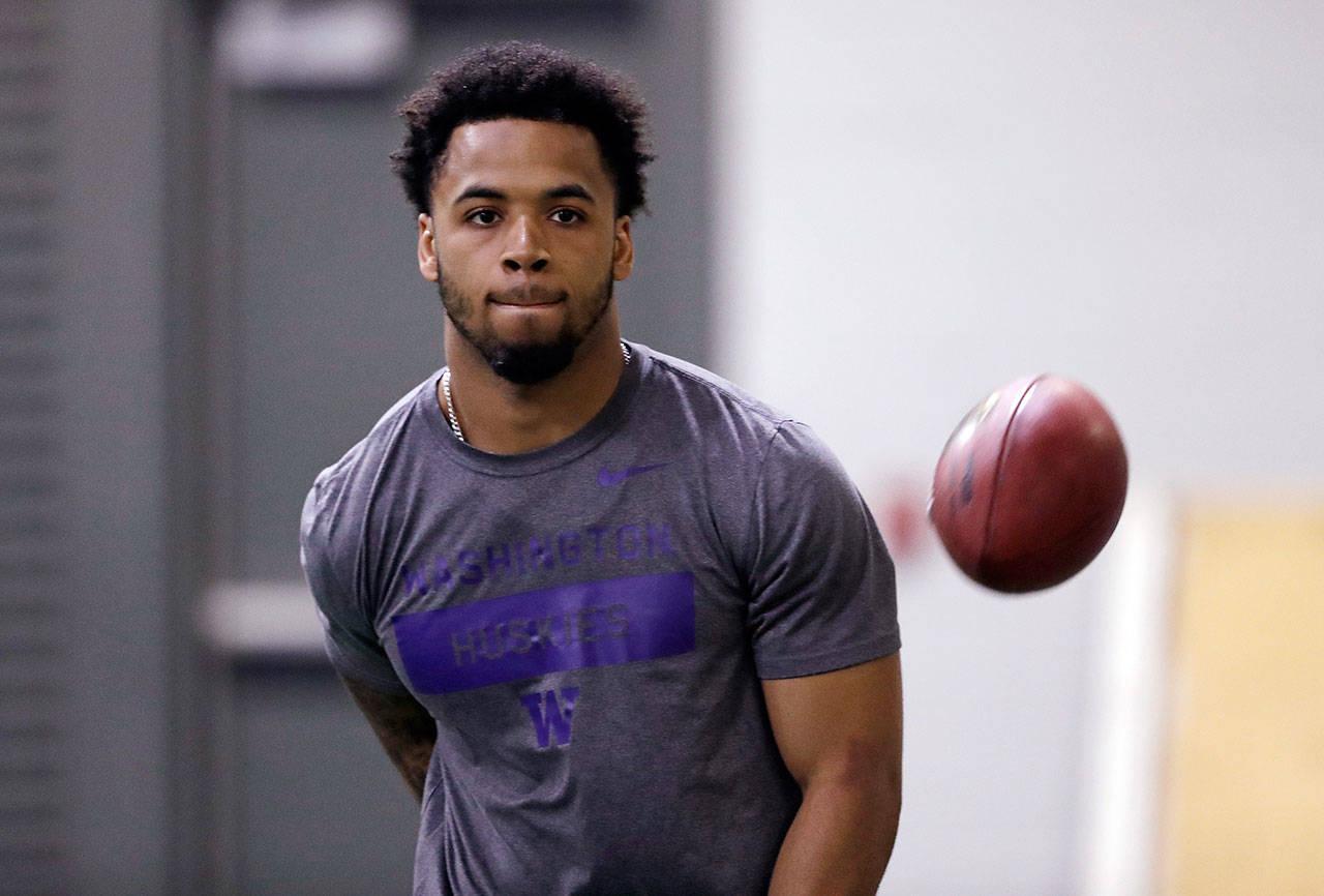 Myles Gaskin - Professional Sports Motivational Speaker