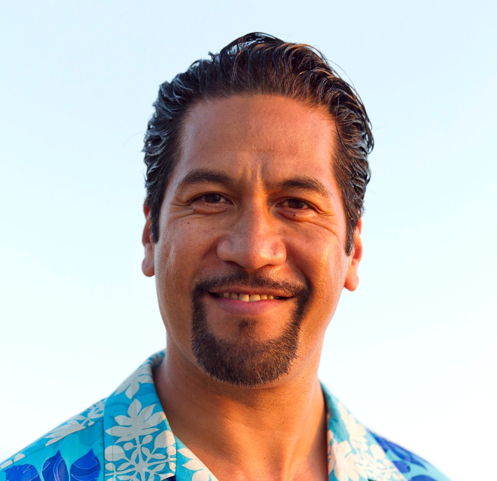 Ta'u Pupu'a - Professional Sports Motivational Speaker
