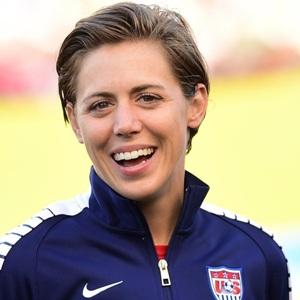 Meghan Klingenberg - Professional Sports Motivational Speaker