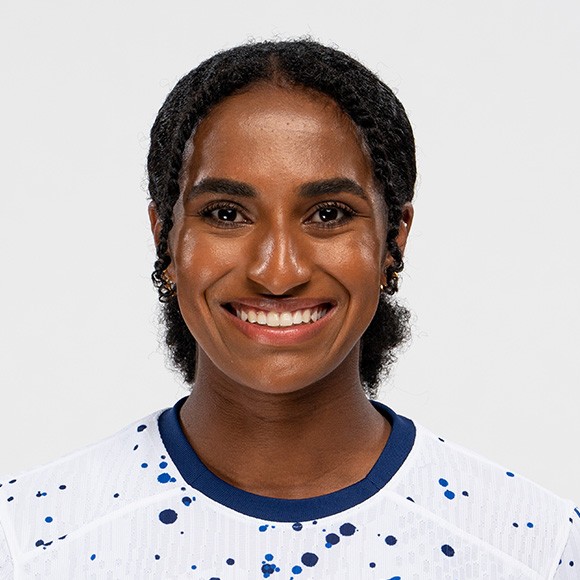 Naomi Girma - Professional Sports Motivational Speaker