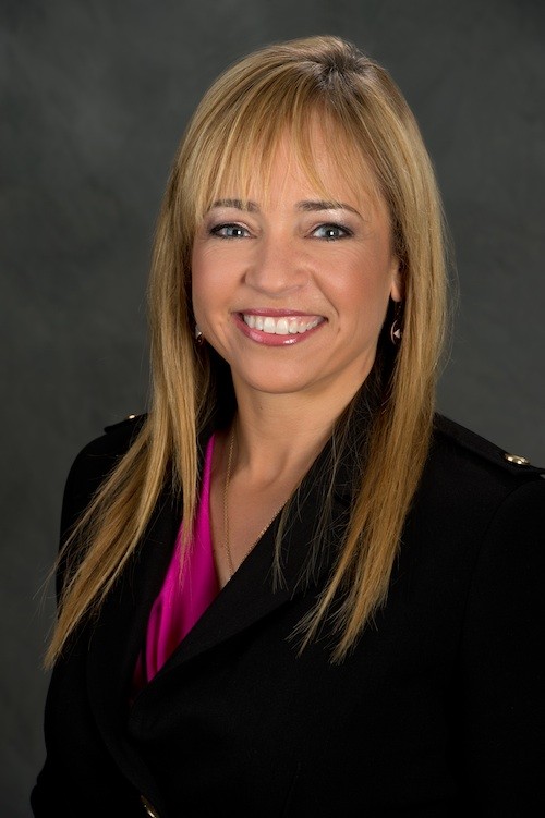 Stephania Bell - Professional Sports Motivational Speaker