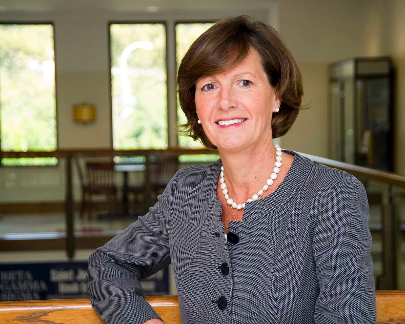 Susan O'Malley - Professional Sports Motivational Speaker