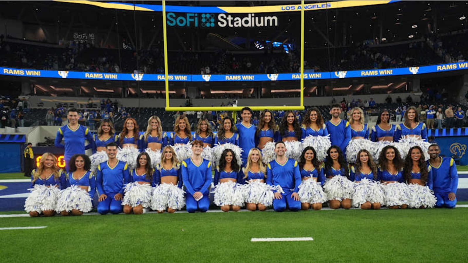 Rams Cheerleaders - Professional Sports Motivational Speaker