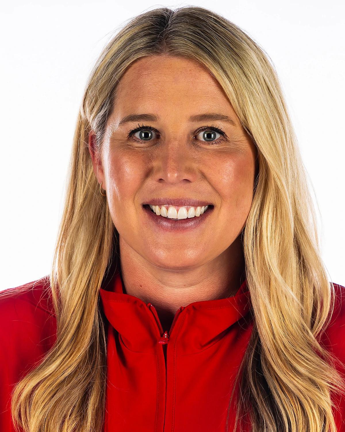 Dani Busboom Kelly - Professional Sports Motivational Speaker