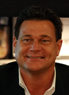 Dan Hampton - athletespeakers