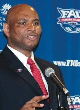 Michael Curry - athletespeakers