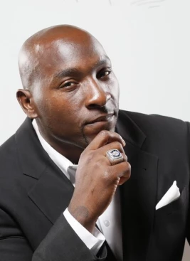 Robert Mathis - athletespeakers