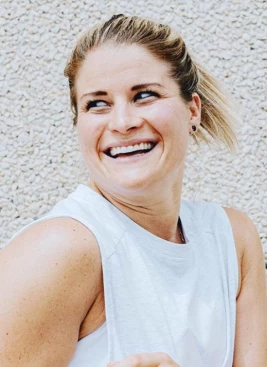 Brianna Decker - athletespeakers