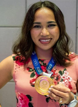 Hidilyn Diaz - athletespeakers