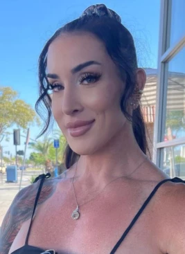 Gabbi Tuft - athletespeakers