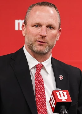 Darian DeVries - athletespeakers