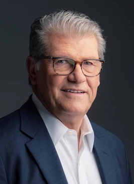 Geno Auriemma - athletespeakers