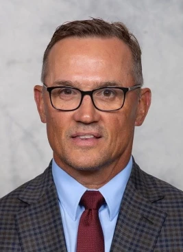 Steve Yzerman - athletespeakers