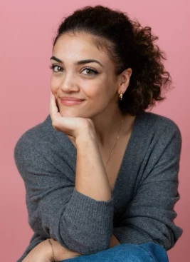 Laurie Hernandez - athletespeakers