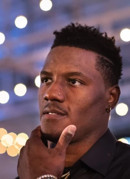 Chris Carson - athletespeakers