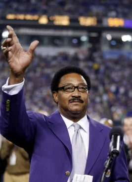 Chuck Foreman - athletespeakers