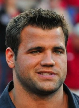 Peyton Hillis - athletespeakers
