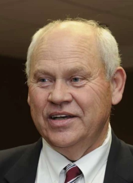 Phillip Fulmer - athletespeakers