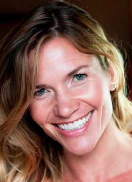 Christine Van Loo - athletespeakers