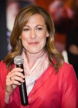 Jayna Hefford - athletespeakers