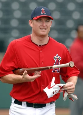 Mark Trumbo - athletespeakers