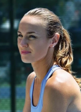 Martina Hingis - athletespeakers