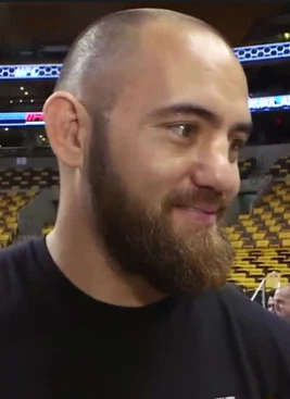 Travis Browne - athletespeakers