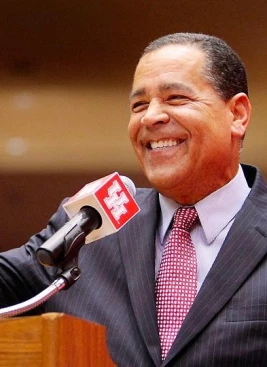 Kelvin Sampson - athletespeakers