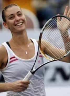Flavia Pennetta - athletespeakers