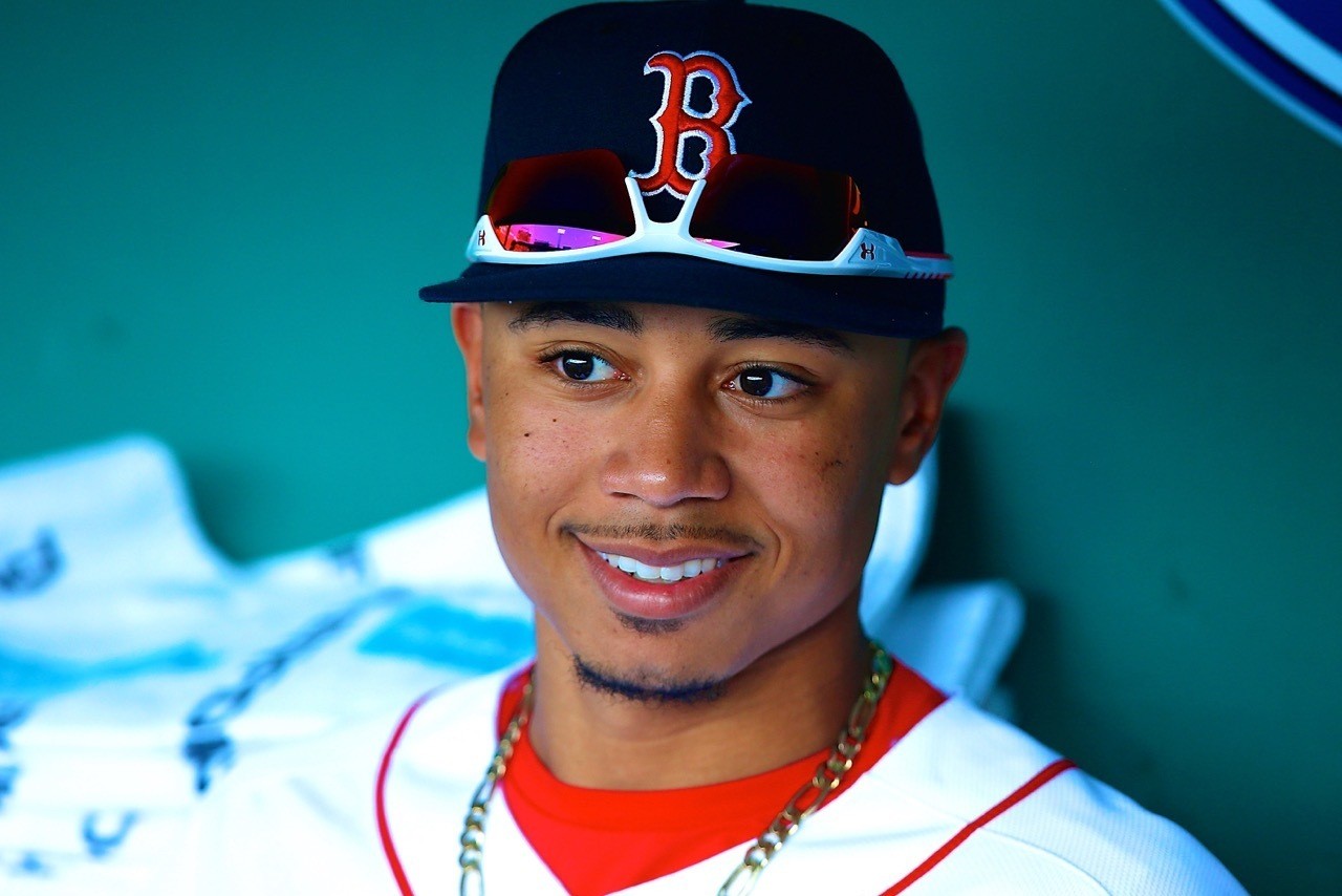 Dodgers Player Mookie Betts Has Been Dating His Middle School Girlfriend  For 15 Years - Narcity